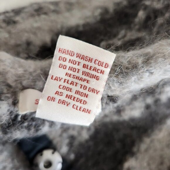 Sundance Chunky Sweater S fleece Gray Stripe Wool Alpaca Sweater Coat Snap - Picture 9 of 16